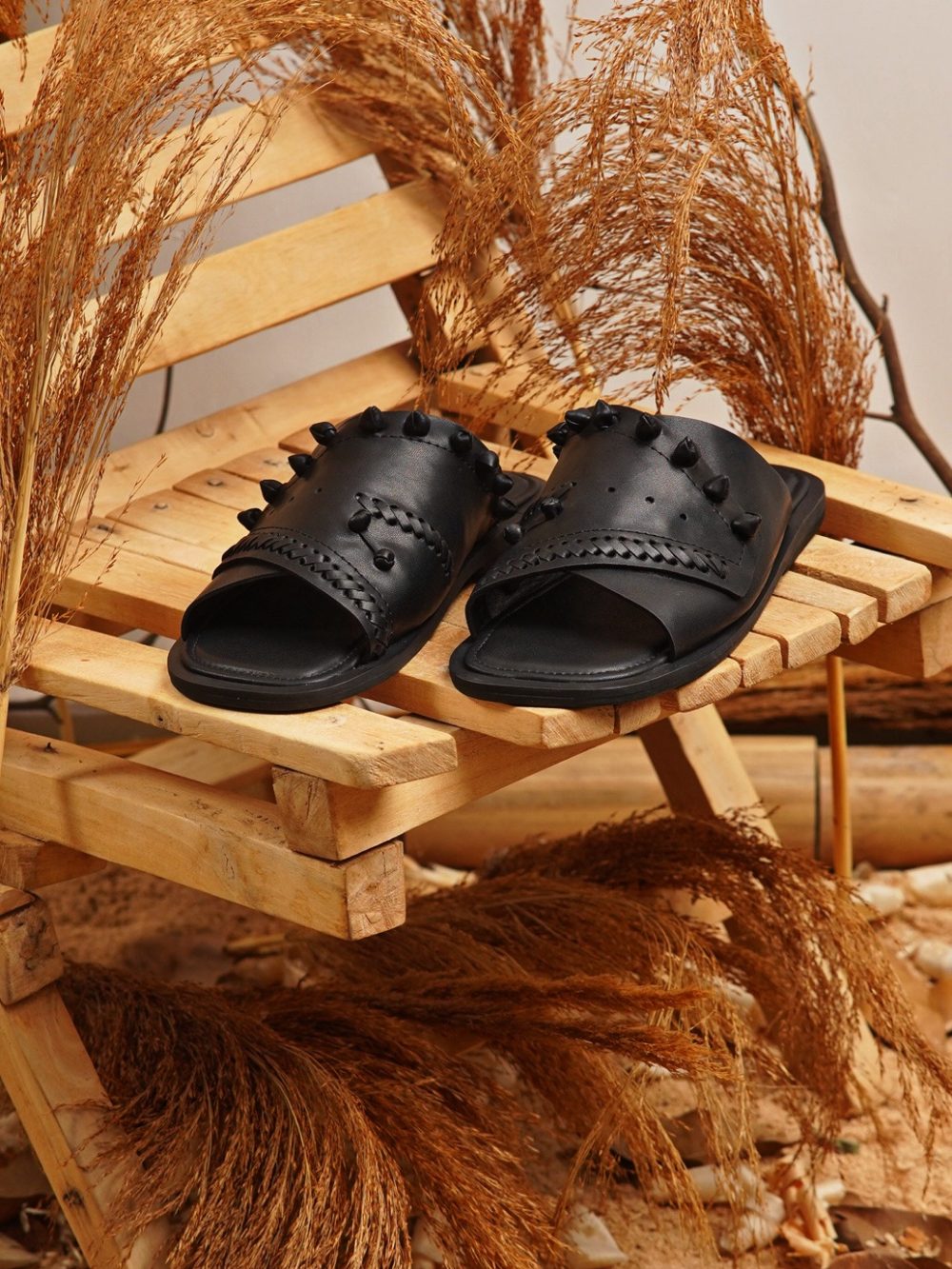 Sellou Slides Black